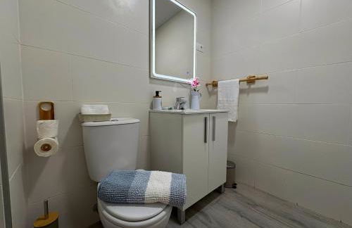 Refugio del Madroño - Estudio Moderno en Málaga - Foto 35