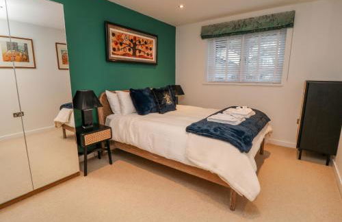 A Stone's Throw - Foto 12