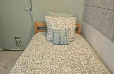 Le Canut Duviard - proche métro Croix-Rousse - Foto 3