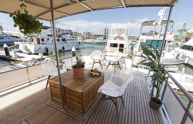 Luxury Boat in Port Forum - Photo 25