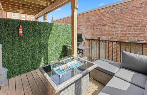 Steps Away From Mass Ave in Heart of Indy with Balcony - Foto 2