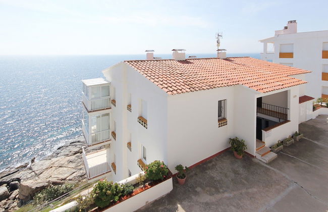 Apartment in Roses Near Canyelles Beach - Photo 24