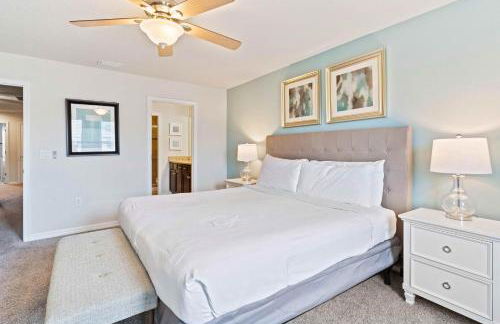 Townhome with Private Pool, BBQ & FREE Waterpark - Photo 58