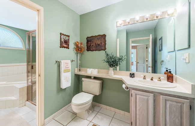 Twin Waters by Avantstay Patio + Pool Table - Foto 24