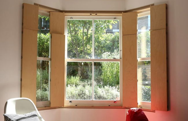 Stylish, Bright Apartment w/ Private Garden - Foto 7