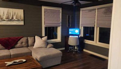 Riverside Retreat - Photo 3