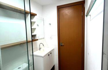 Apartamento Premium com Piscina e Varanda Perto do Aeroporto - Foto 19