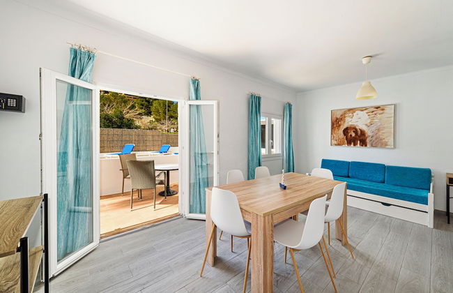 Apartamentos Falcó - Photo 33