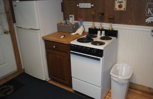 Emanuel - Cute Upstairs Apt AC Great Location - Foto 25