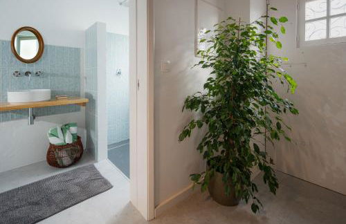 ENTRE MUROS - Turismo Rural - Casa com jardim e acesso direto ao mar - Photo 62