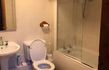 Merril Grove Farm Cottages for larger group stays. - Photo 8