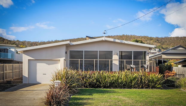 Tranquil Tranmere- City Views- 3 Bedroom - Foto 2, Habitación