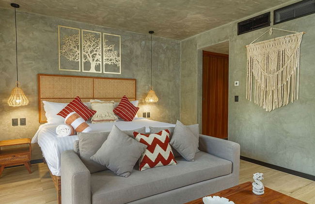 Spacious Apartment With Terrace and Rooftop Pool - Photo 21