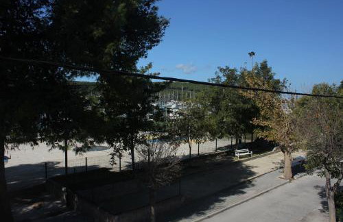 Apartments by the sea Sutomiscica, Ugljan - 8474 - Photo 24