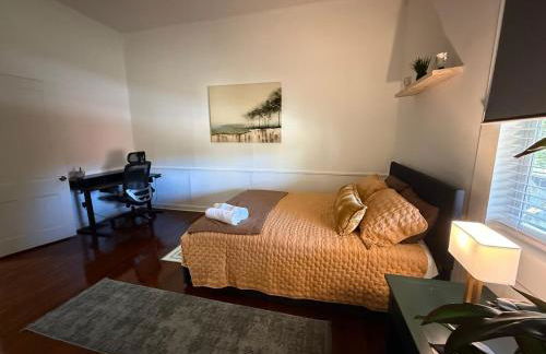 Charming 2-Bedroom 1 Bath Near Everything - Foto 24