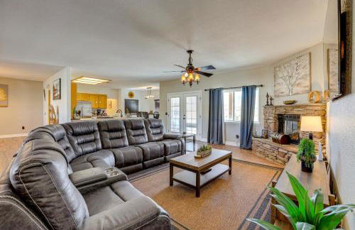 Hesperia Home Near Mojave River and Hiking Trails! - Foto 3