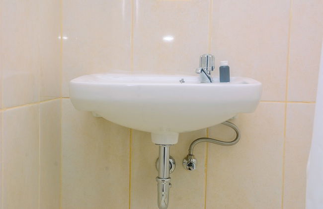 Best Studio with Pool View Springlake Summarecon Apartment - Foto 10