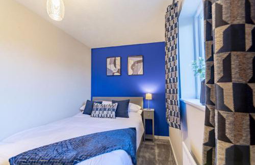 Modern 2-Bed Home with Free Parking Near Peak District - Foto 7