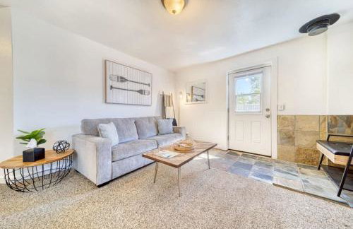 CDA Loft With Private Rooftop Patio And Free Parking - Foto 12