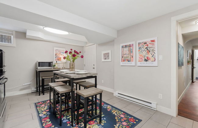 Charming Bungalow Next to CSU - Free Cruiser Bikes - Foto 17