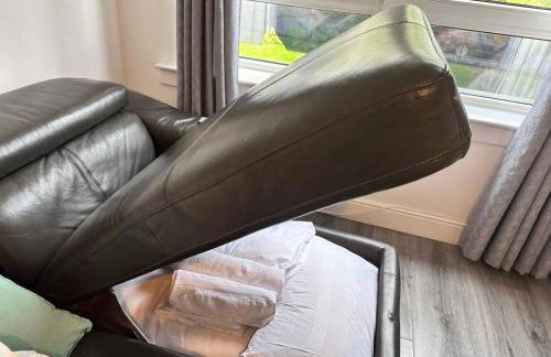 Central 1-Bed Apt Sleeps 4 5 mins to Station - Photo 25