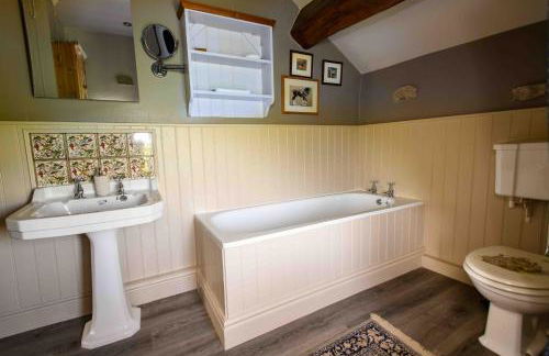 Finest Retreats - Shepherds Cottage at Mile House Farm - Foto 17