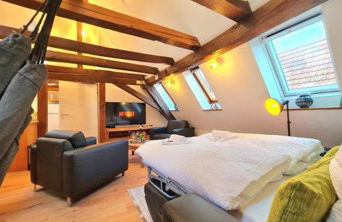 AVAHOME: Haus für 16, WLAN, Parkplätze, Netflix, Nespresso - Foto 34