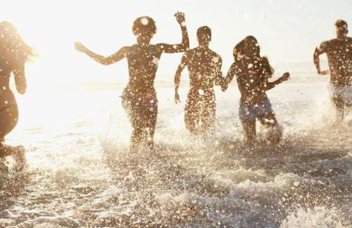 GREAT VIEWS - Over the Oaks - Stylish - Whole Home - Foto 16