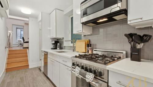 Spacious 1-Bedroom Retreat Near Central Park - Foto 2, stove, dishwasher, pet friendly