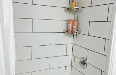 Studio in Hilo Center with Pool and Lake Views - Foto 21