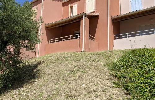 Maisonnette dans domaine avec piscine à Nyons, pays des olives - Foto 3