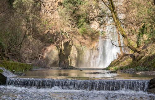 Tenuta Monte La Guardia - Cascate Naturali - Photo 4