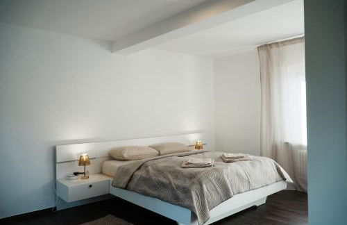 Ferienhaus Zentral, nahe Legoland und Stadtmitte, Flussblick - Perfekt für Familien, Geschäftstreffen, Monteure und mehr! - Foto 5