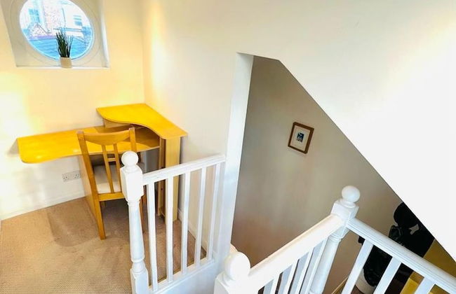 Captivating 2-bed Apartment in Clapham - Foto 12