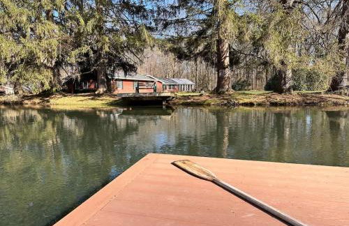 The Game Cabin at Rustic River - Foto 23