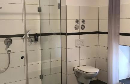 Unter der Linde - Foto 11