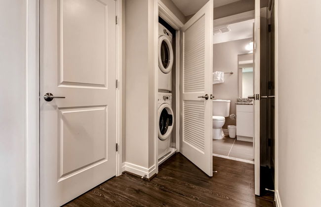 Bluebird Suites in Reston - Photo 14