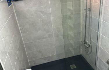 Sunny home in the center near the beach - Photo 19