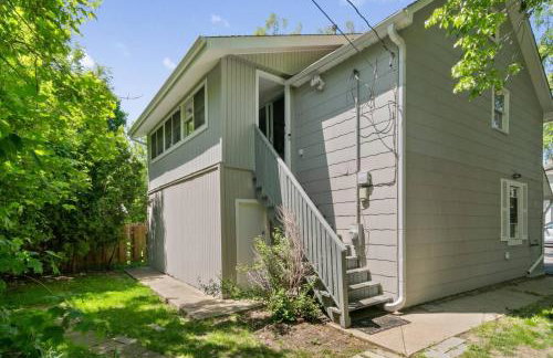 Apt with heated garage Libertyville Near Naval Base - Foto 13