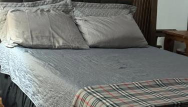 Ape ao lado do Consulado Americano - Foto 2