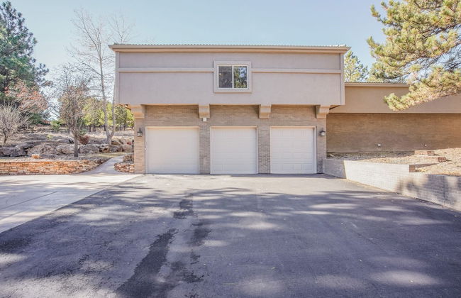 Verdant Oasisluxury, Traveler's Home W/hottub! - Foto 41