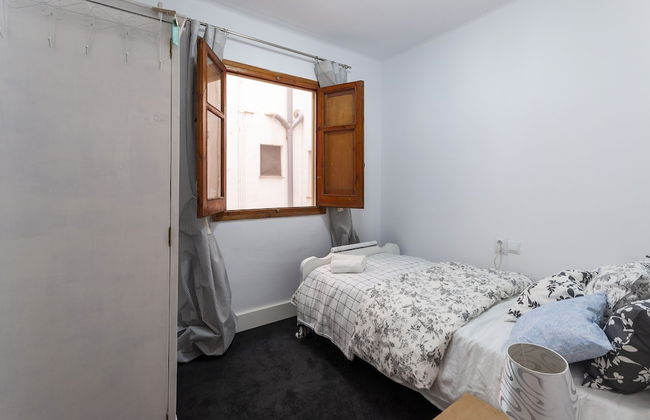 Samba in Gandia With 3 Bedrooms and 1 Bathrooms - Foto 12