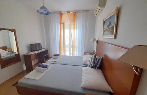 Apartments Neonila - Photo 25