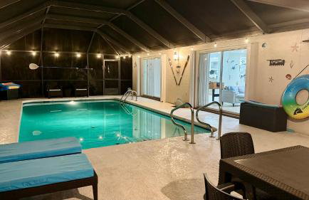 Relaxing place with pool - Foto 8