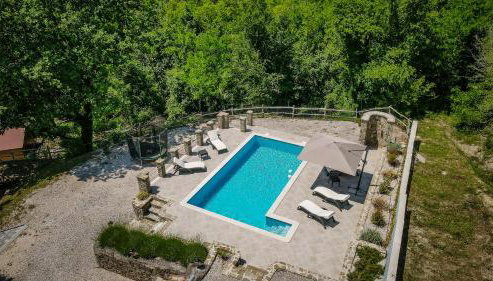 Villa Brbon - Serene Getaway - Foto 3