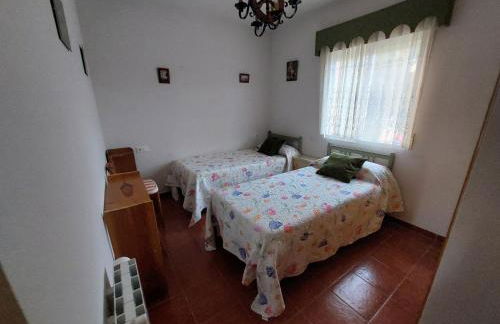 Disfrutar y relajarse en el Robledal - Foto 41