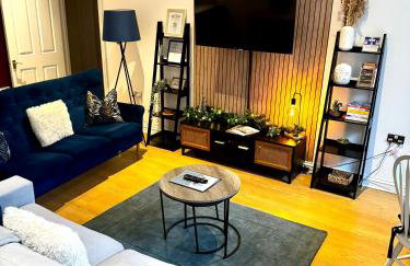 Spacious 3 bed, Parking, Long stays welcome, Relocators, Families, Contractors - Foto 2