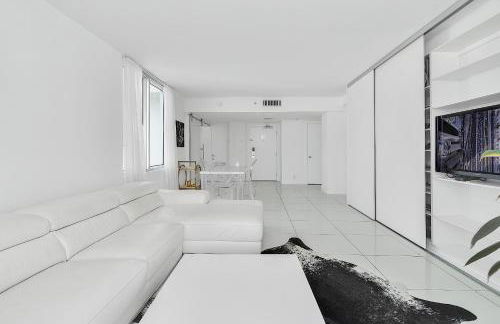 1100 West South Beach Luxe Miami Condos by Joe Semary - Foto 50