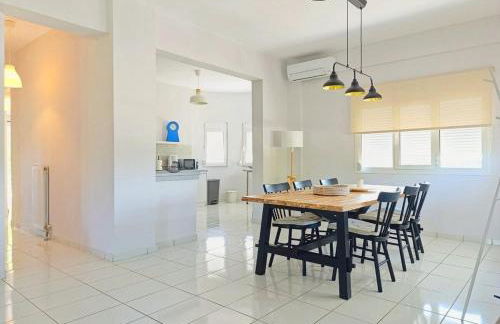 Themis Family Hideaway - Photo 6