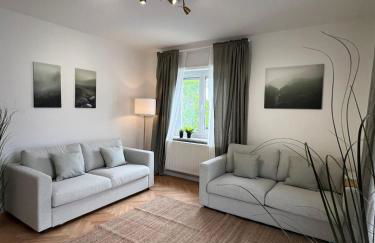 ZORO - 4 Zimmer- Küche - Balkon - Foto 11